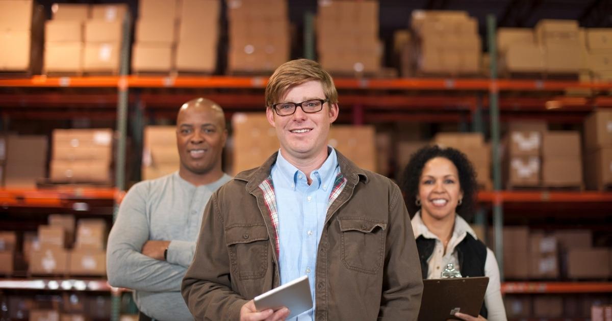 shift differential pay during peak season is a win-win for everyone